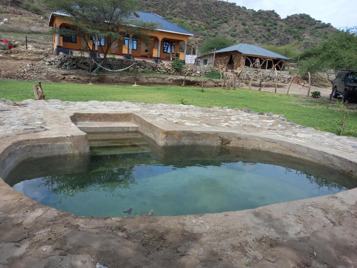 Mtowabaga Lake Natron Maasai Guesthouse المظهر الخارجي الصورة