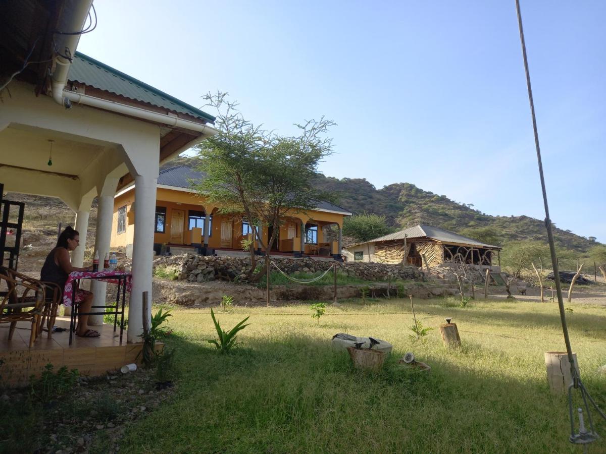 Mtowabaga Lake Natron Maasai Guesthouse المظهر الخارجي الصورة